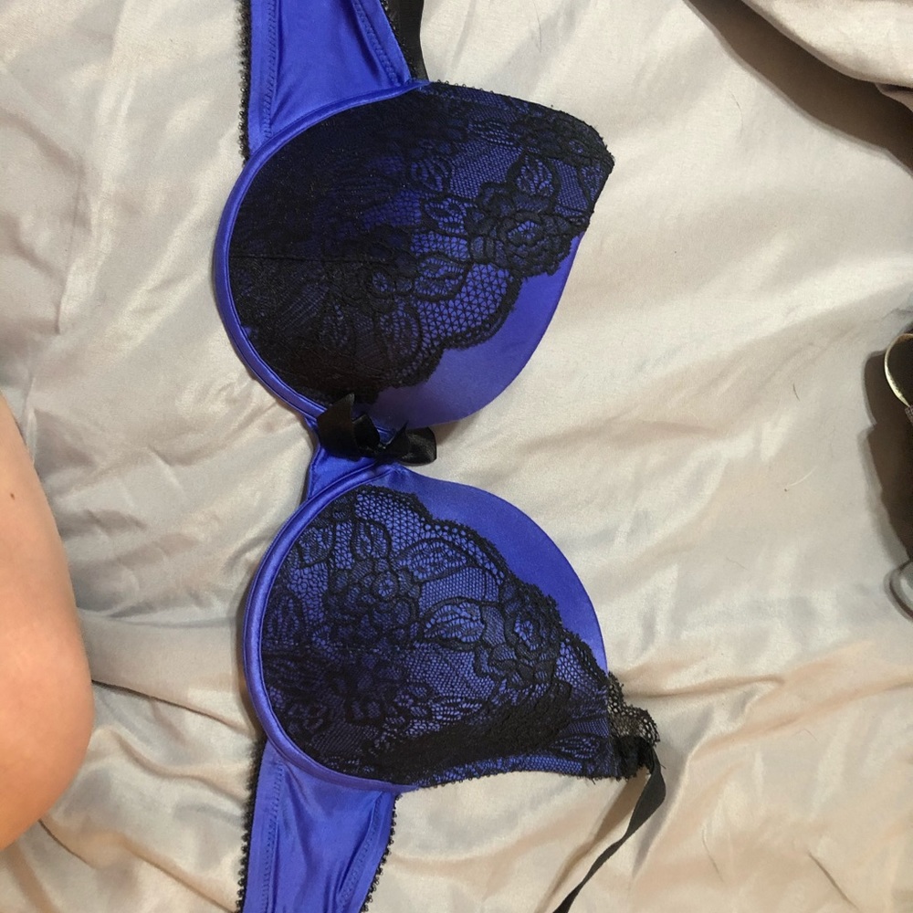 34D